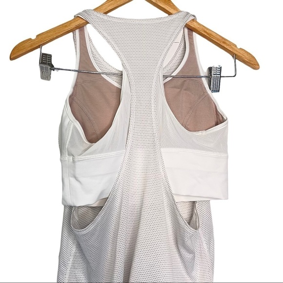 Lululemon Size 4 White Loose Fitting Yoga Activewear Tank Top - Picture 4 of 8